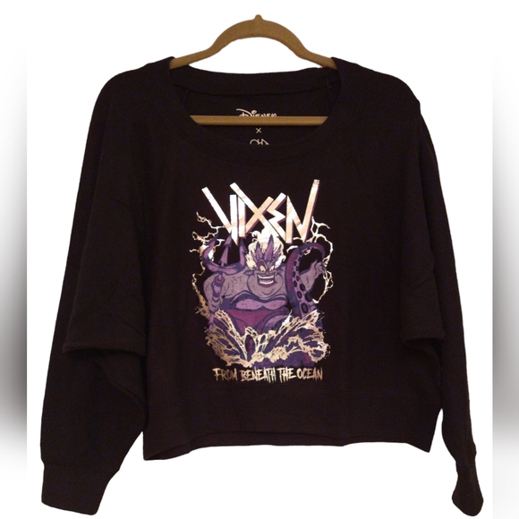 NEW Disney Villains Ursula Black Knit Cropped Drop Shoulder Sweater Top Small - Picture 2 of 7